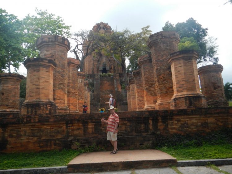 Храм Вьетнам Нячанг